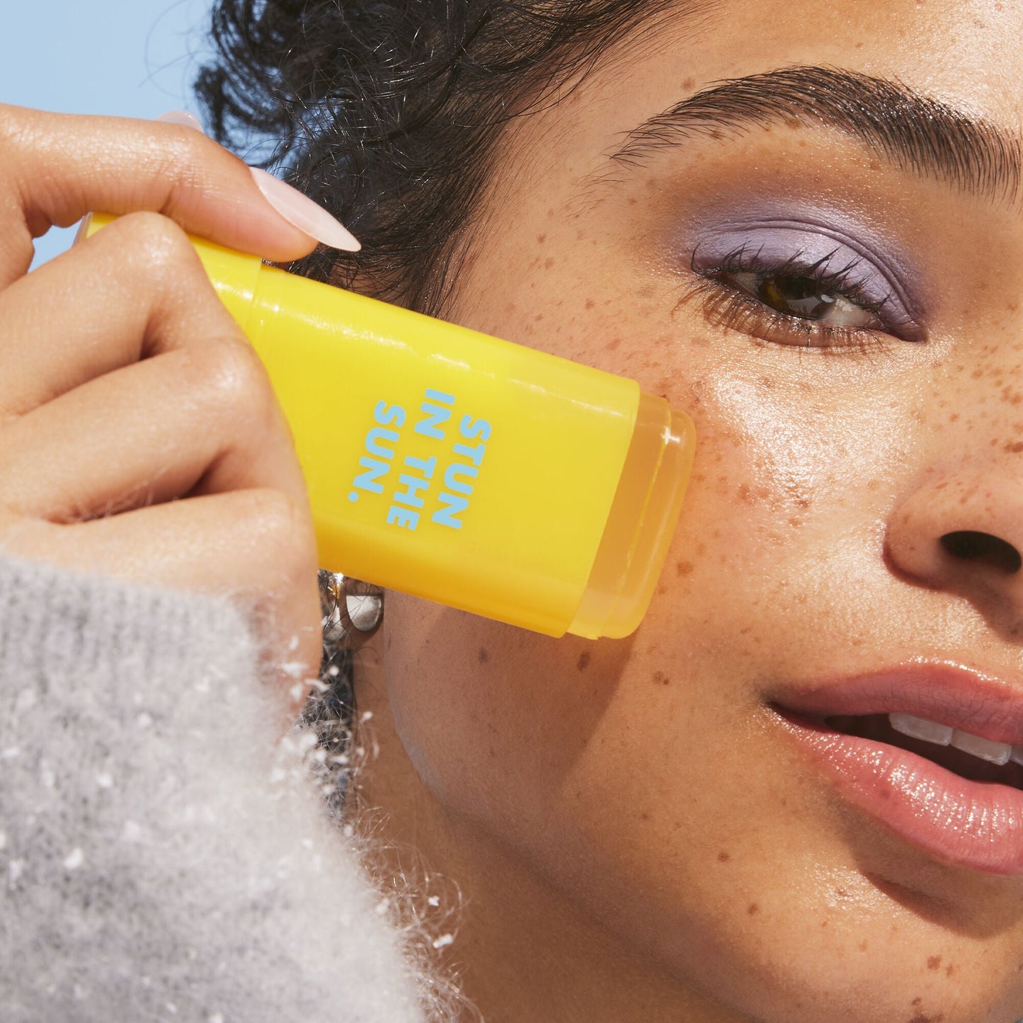 suntouchable-invisi-stick-spf-50-r4 091924_Aiyana_Sunwich2_2468_FINAL_RGB_IGF2.jpg